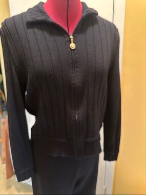 St. John Basic Black Ribbed Zip-Up Sweater with Gold Pull Elegant Feminine